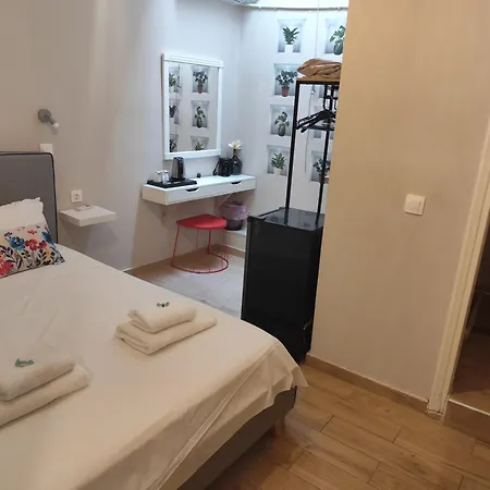 Bed and breakfast Faros Rooms&suites