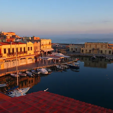 Faros Rooms&suites